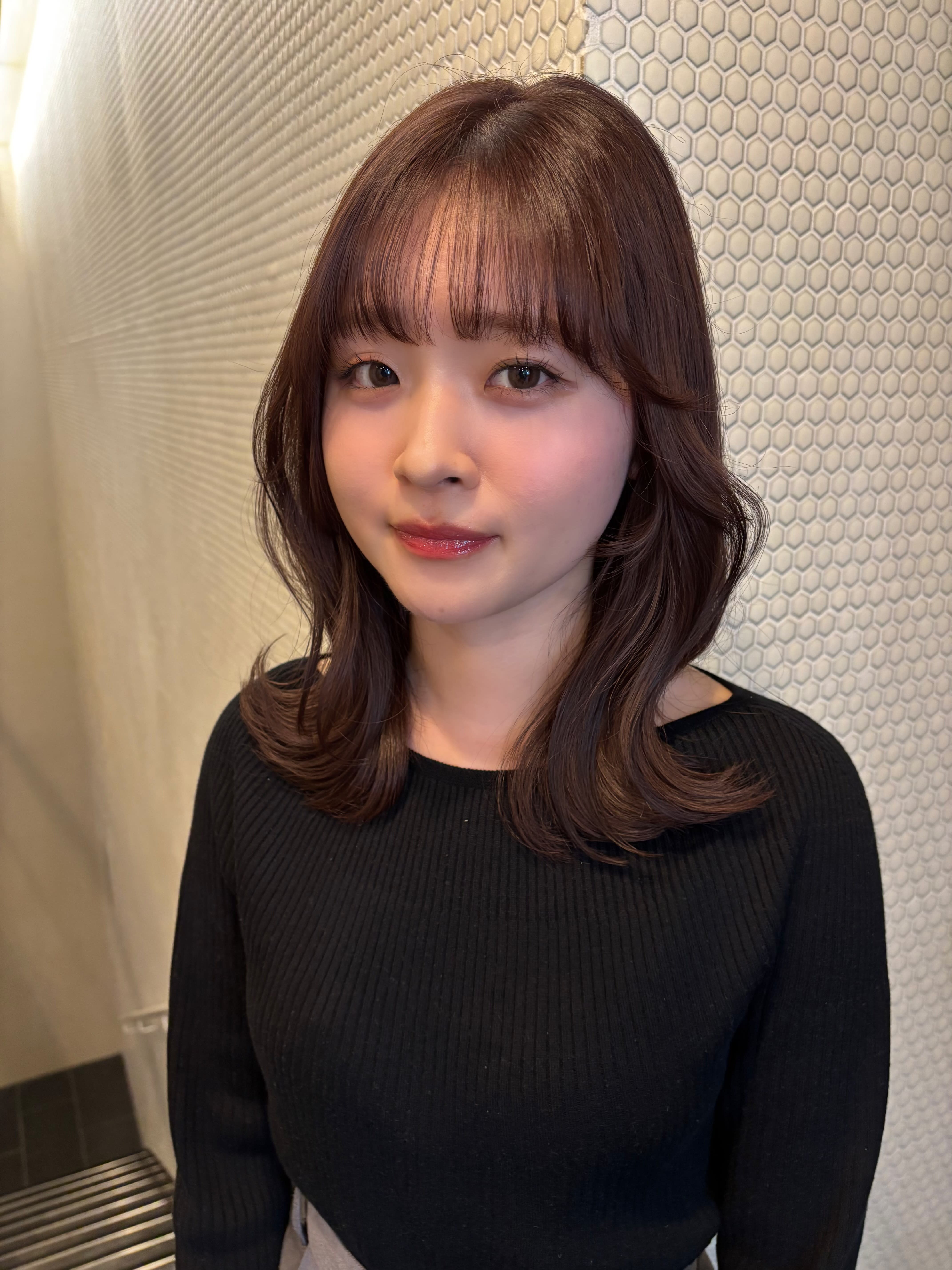 soin de brace coco. 四条河原町店【ソワンドゥブレスココシジョウカワラマチテン】のスタイル紹介。ラベンダーブラウン×くびれロブカット