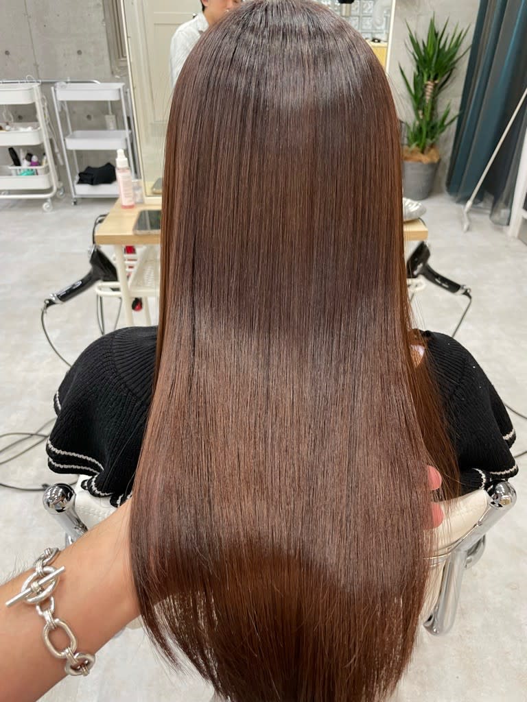 Dijon 髪質改善×縮毛矯正×りんご幹細胞トリートメント 自由ヶ丘【ディジョン カミシツカイゼン シュクモウキョウセイ リンゴカンサイボウトリートメント ジユウガオカ】のスタイル紹介。Dijon自由が丘