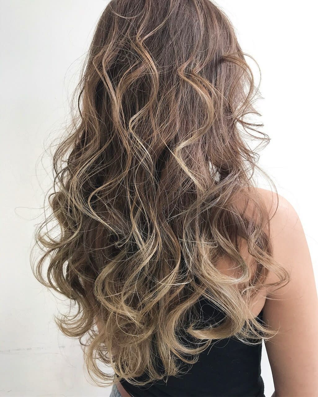 marichi circus【マリーチ サーカス】のスタイル紹介。ロングレイヤー