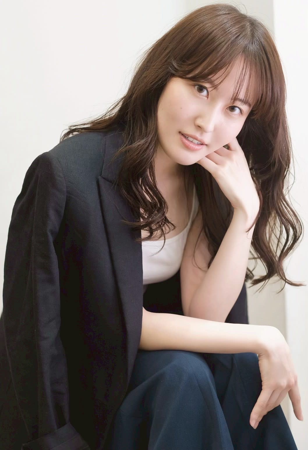 NUGGET【ナゲット】のスタイル紹介。【大通駅徒歩3分／狸小路1丁目】NUGGET(ナゲット)