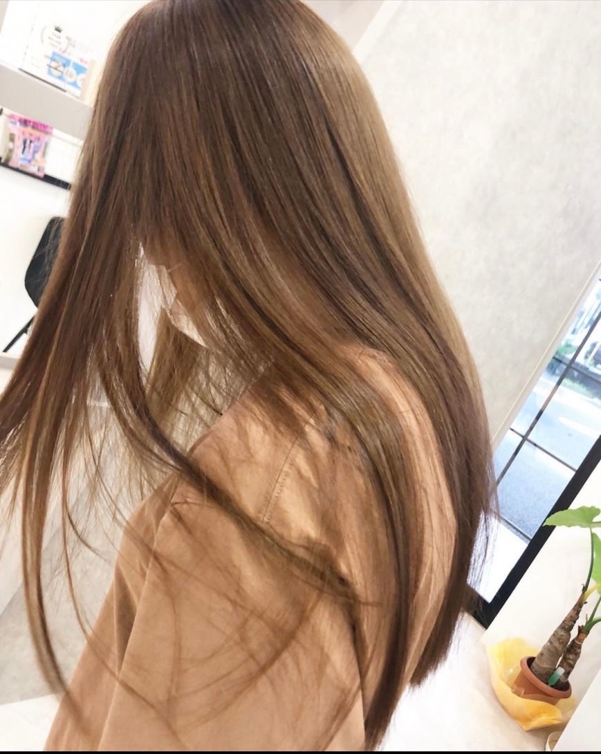 e'motion【エモシオン】のスタイル紹介。e'motion×スタイル