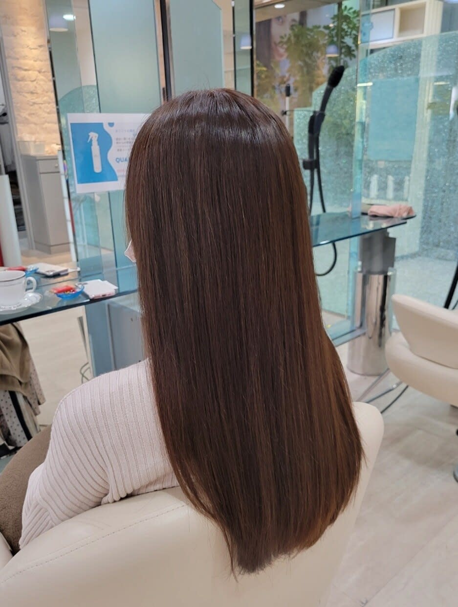 QUARTER 春日・後楽園【クオーター カスガ コウラクエン】のスタイル紹介。赤み抑えるオリーブカラー