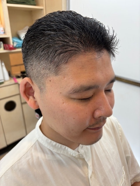 ヘアサロン大野 iki 堂島店【ヘアサロンオオノイキ】のスタイル紹介。ナチュラルフェード×バックスタイル