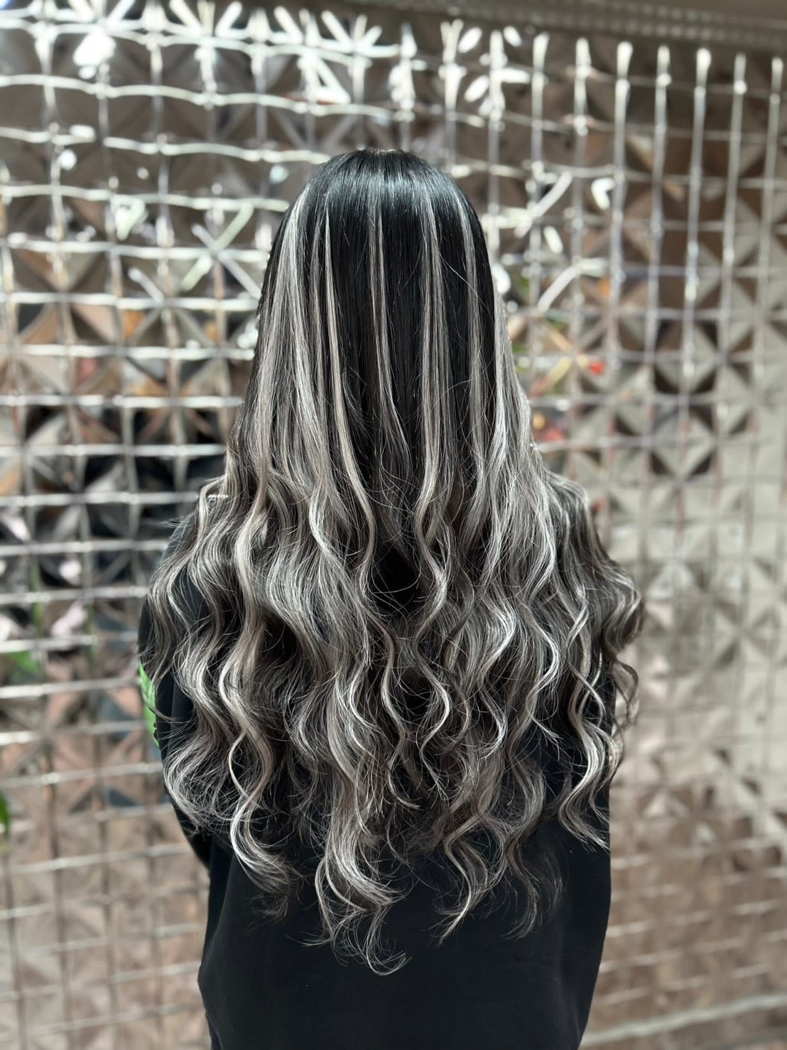 LOVESTASY カラー&シールエクステ専門店 博多店【ラブスタシー カラーアンドシールエクステセンモンテン ハカタテン】のスタイル紹介。LOVESTASY カラー&シールエクステ専門店 博多店