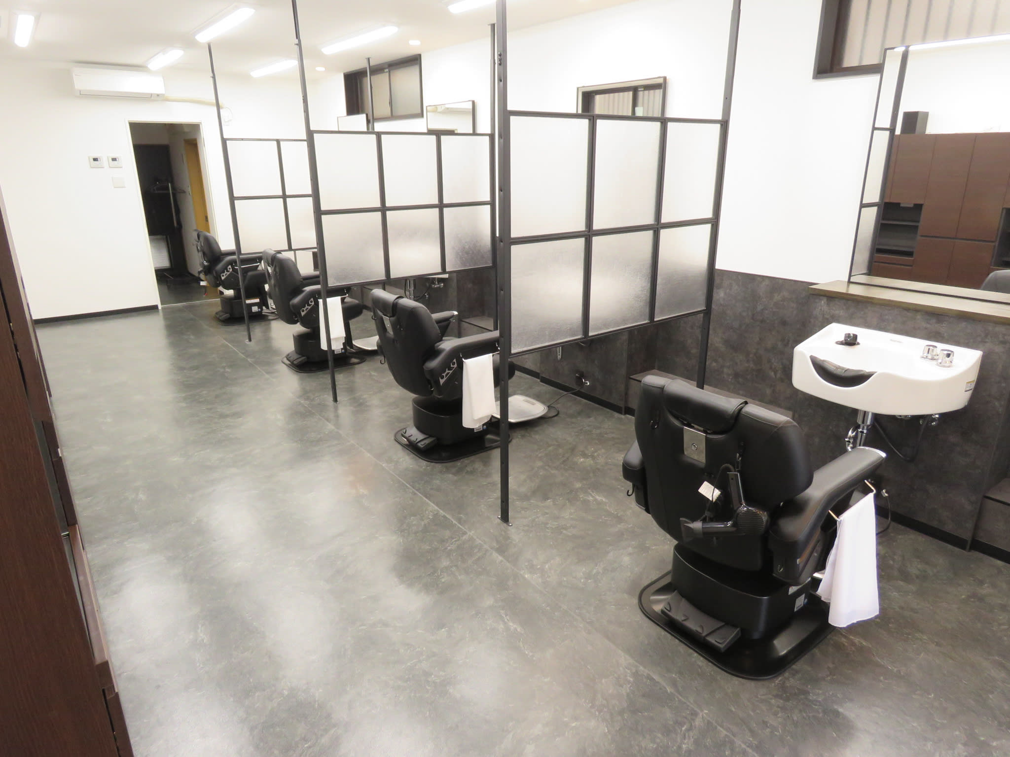 BARBER ROVALのアイキャッチ画像