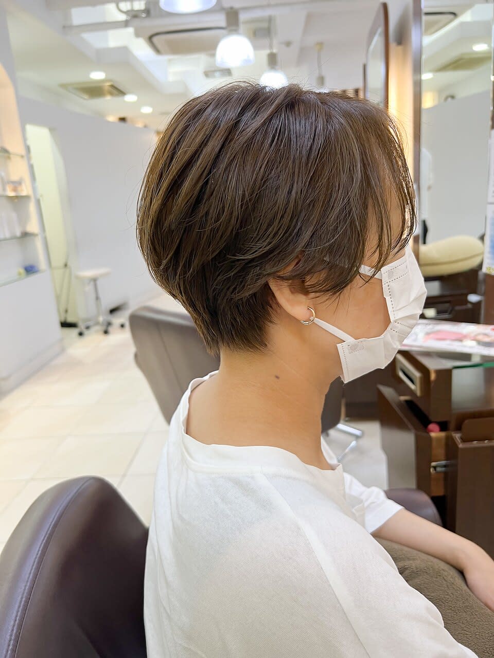 QUARTER RESORT 神楽坂【クオーター リゾート カグラザカ】のスタイル紹介。色っぽ大人ベージュ