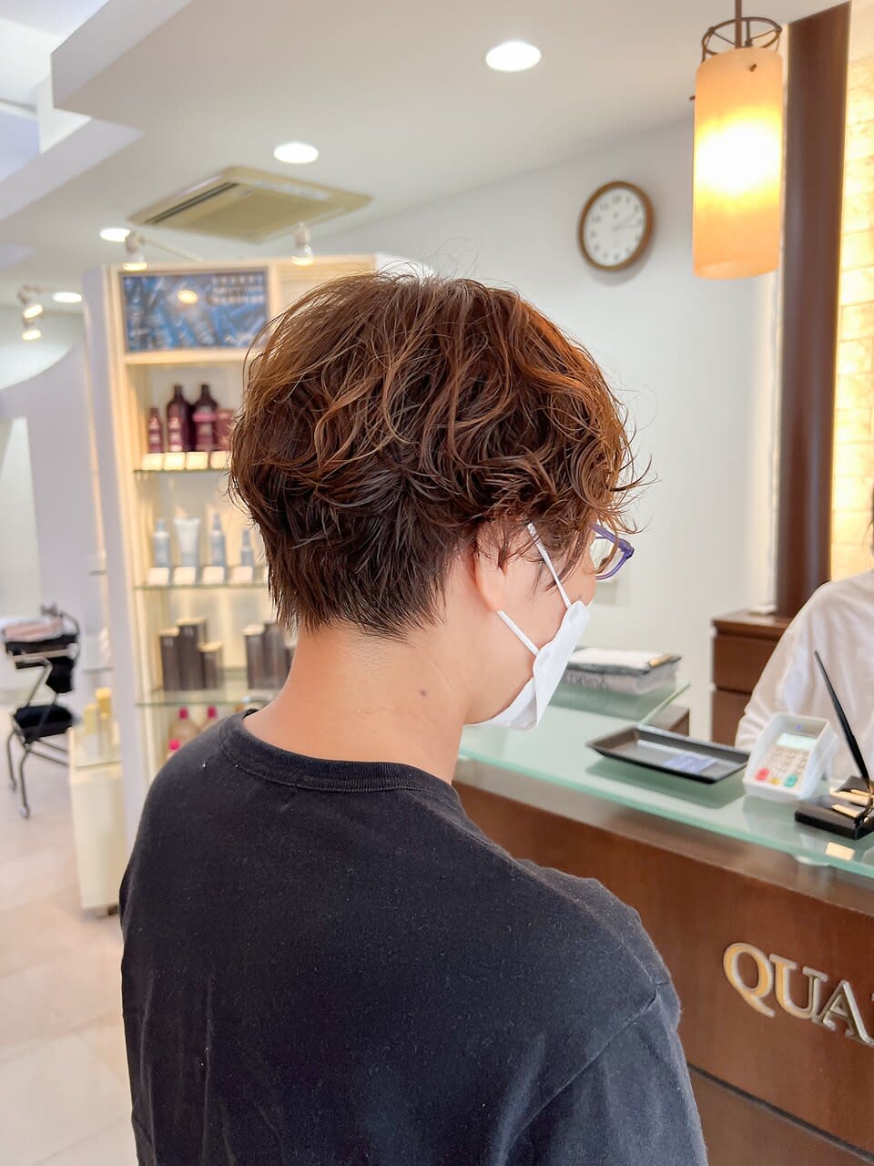 QUARTER RESORT 神楽坂【クオーター リゾート カグラザカ】のスタイル紹介。アクティブな大人パーマ