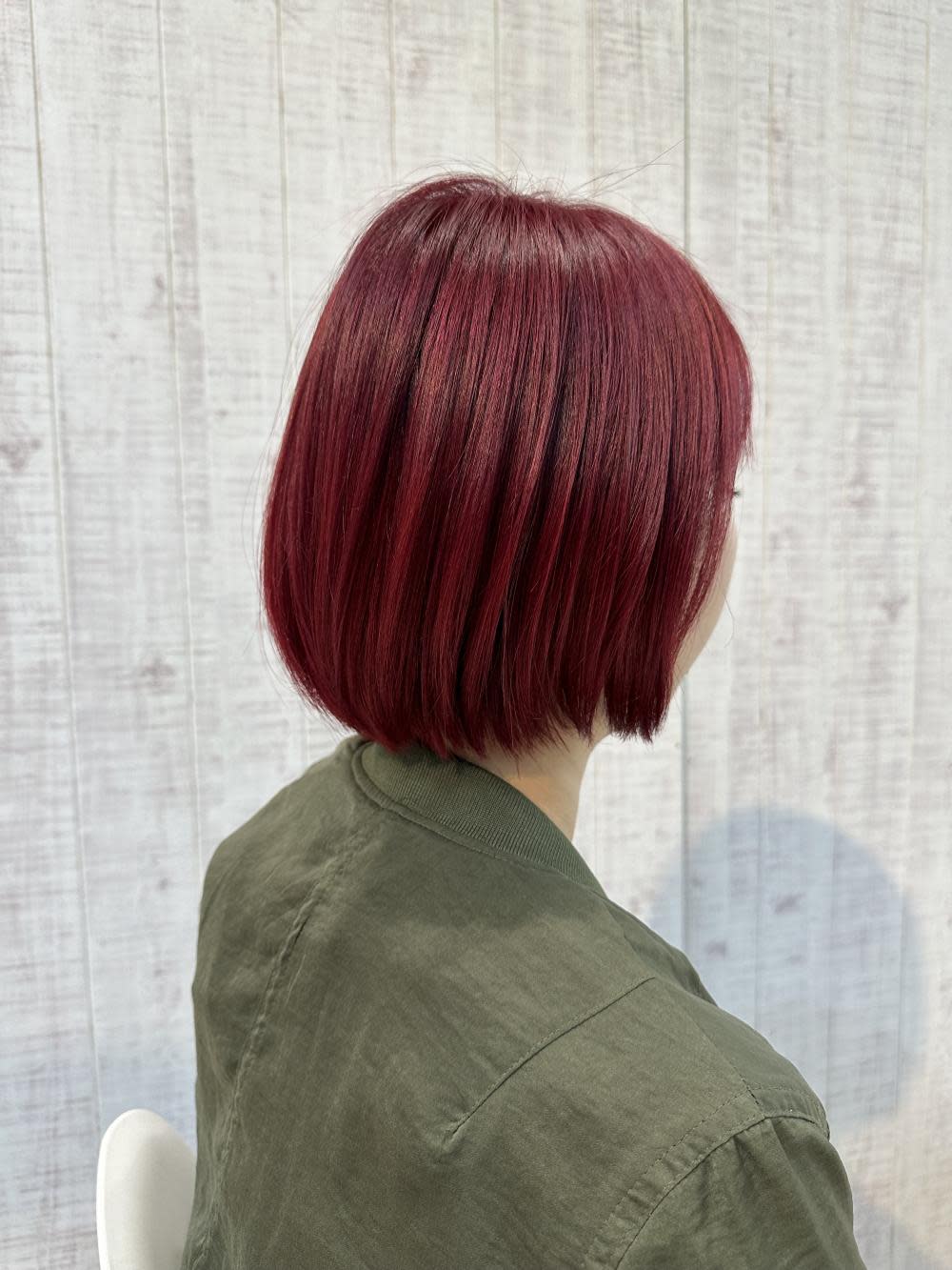 VISAGE【ヴィサージュ】【ヴィサージュ】のスタイル紹介。秋の深みレッドカラー