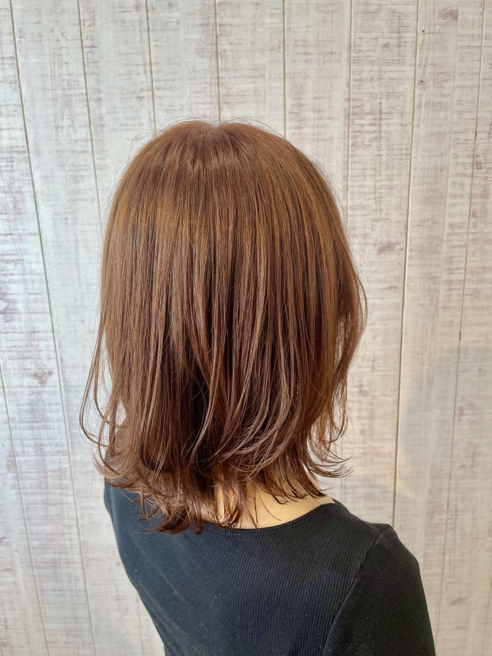 VISAGE【ヴィサージュ】【ヴィサージュ】のスタイル紹介。柔らかベージュカラー