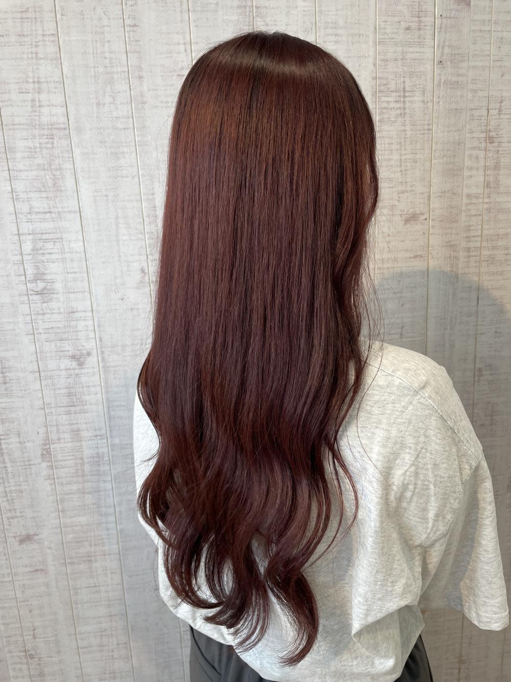 VISAGE【ヴィサージュ】【ヴィサージュ】のスタイル紹介。深みのあるピンクカラー