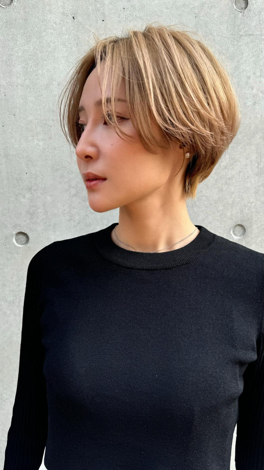 flammeum 恵比寿【フラミューム エビス】のスタイル紹介。大人ハンサムショート