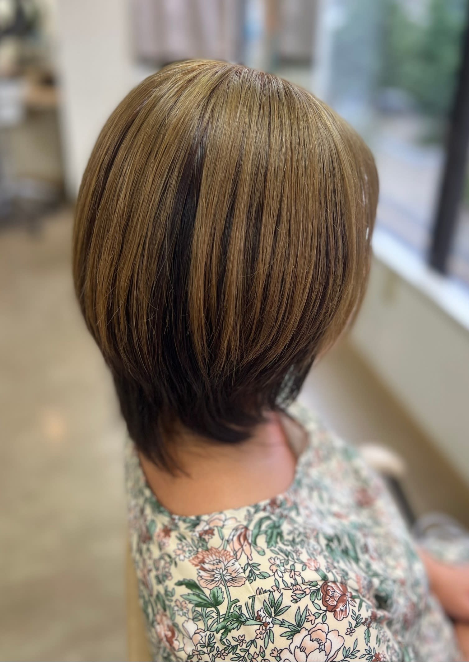 hair designing Zoom【ヘアデザイニングズーム】のスタイル紹介。20代30代40代：アンブレラカラー《イルミナ/ヌード》