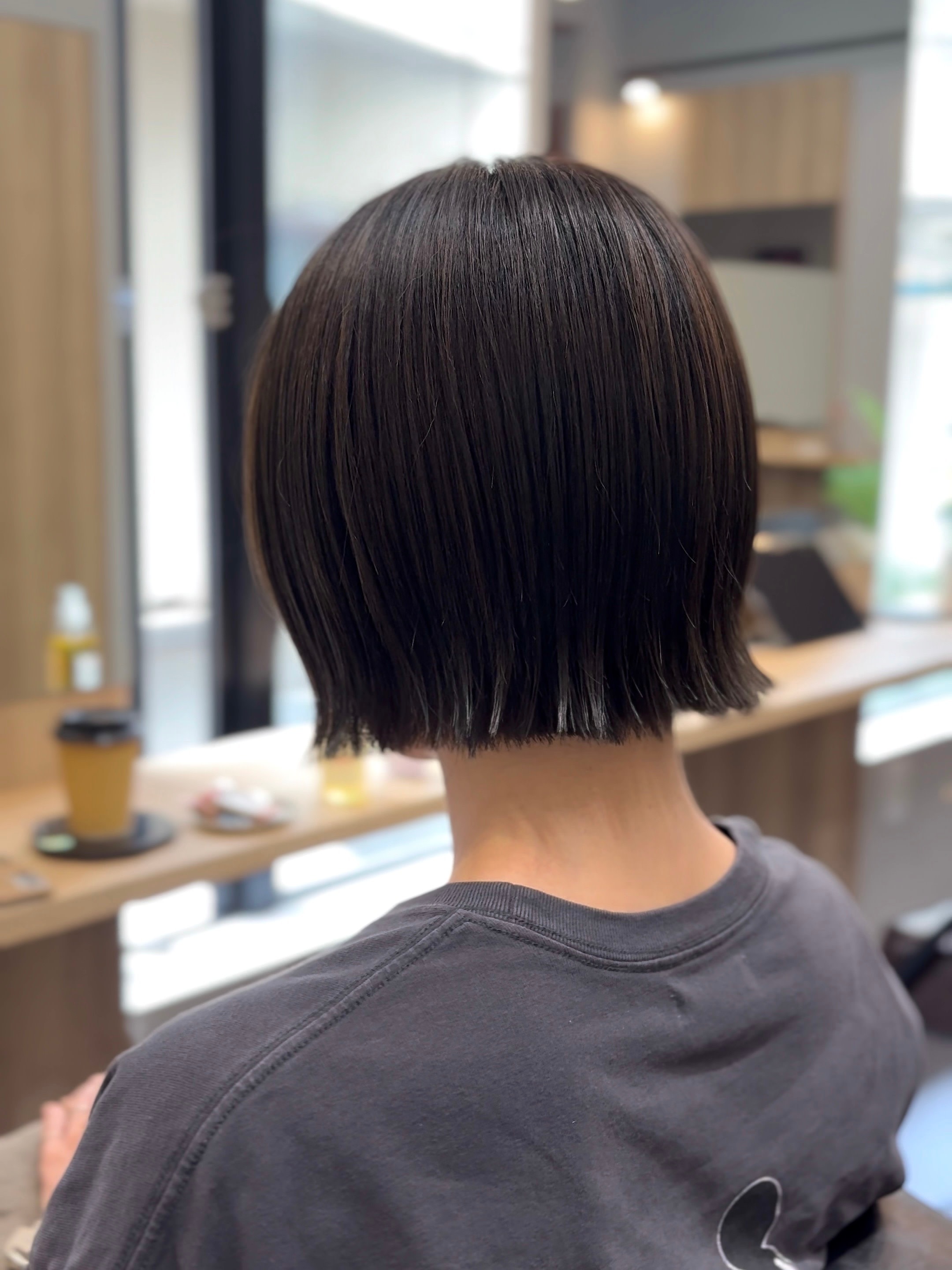 noi.【ノイ】【ノイ】のスタイル紹介。【noi.】外ハネミニボブ