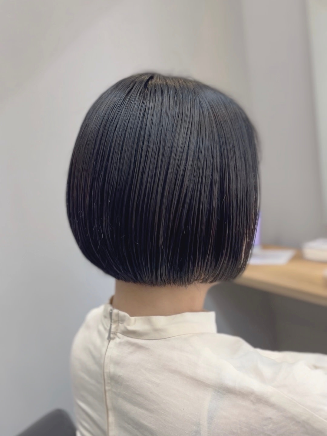 noi.【ノイ】【ノイ】のスタイル紹介。【noi.】シンプルおとなミニボブ