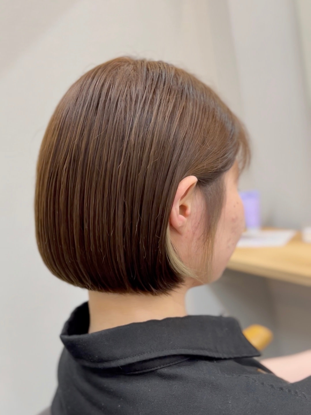 noi.【ノイ】【ノイ】のスタイル紹介。【noi.】耳かけミニボブ×イヤリングカラー