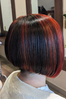 ヘアサロン ウエーブ 流山店【ウェーブ】のスタイル紹介。前下がりハイライトカラー