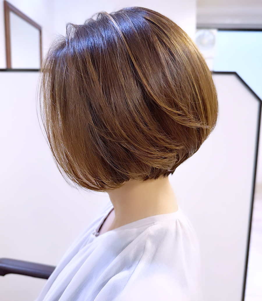 Link Heart【リンクハート】のスタイル紹介。くびれ×丸みで小顔見せ◎上品ショートボブ