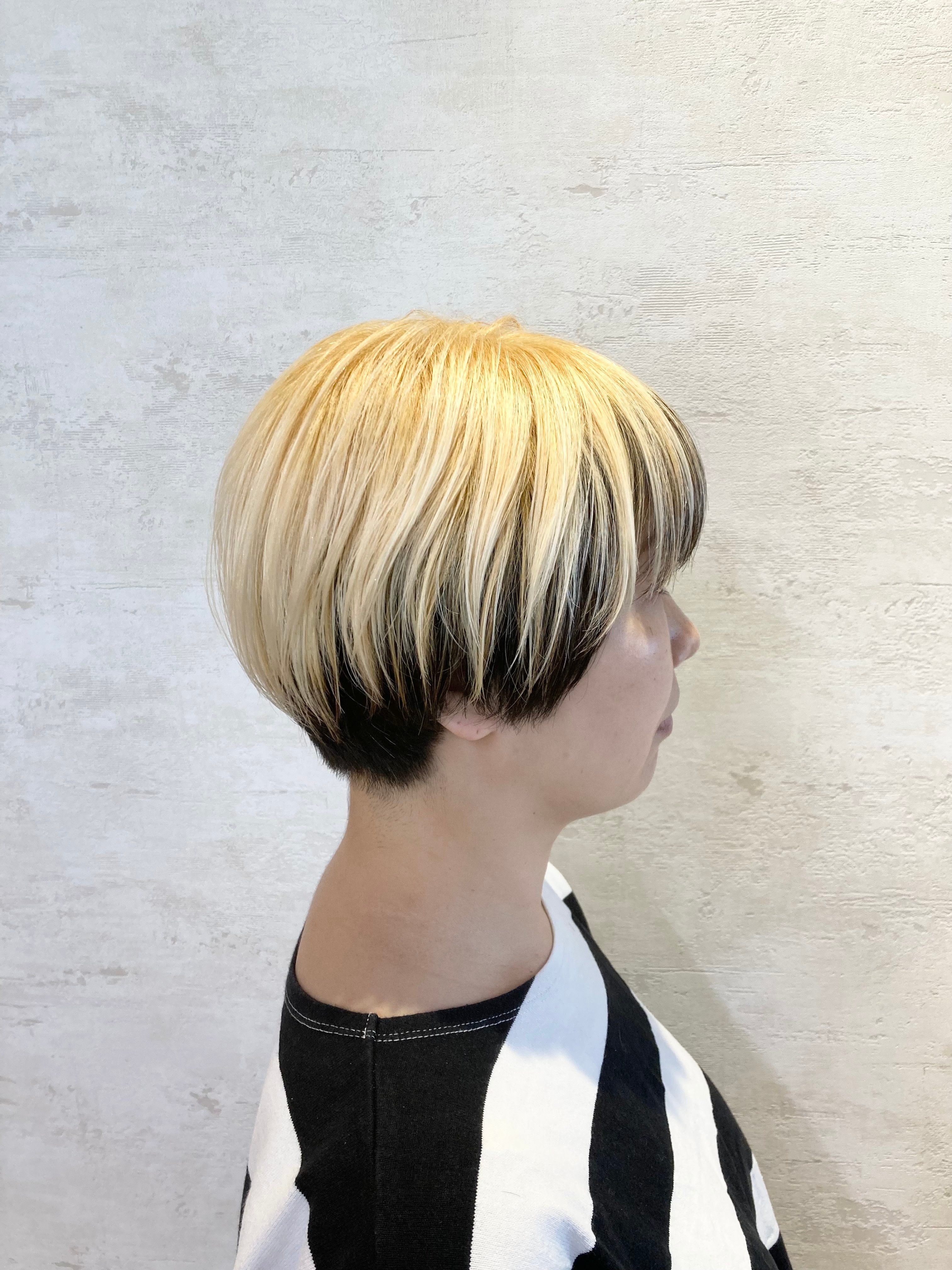 MAISON【メゾン】のスタイル紹介。白髪×アウターカラー