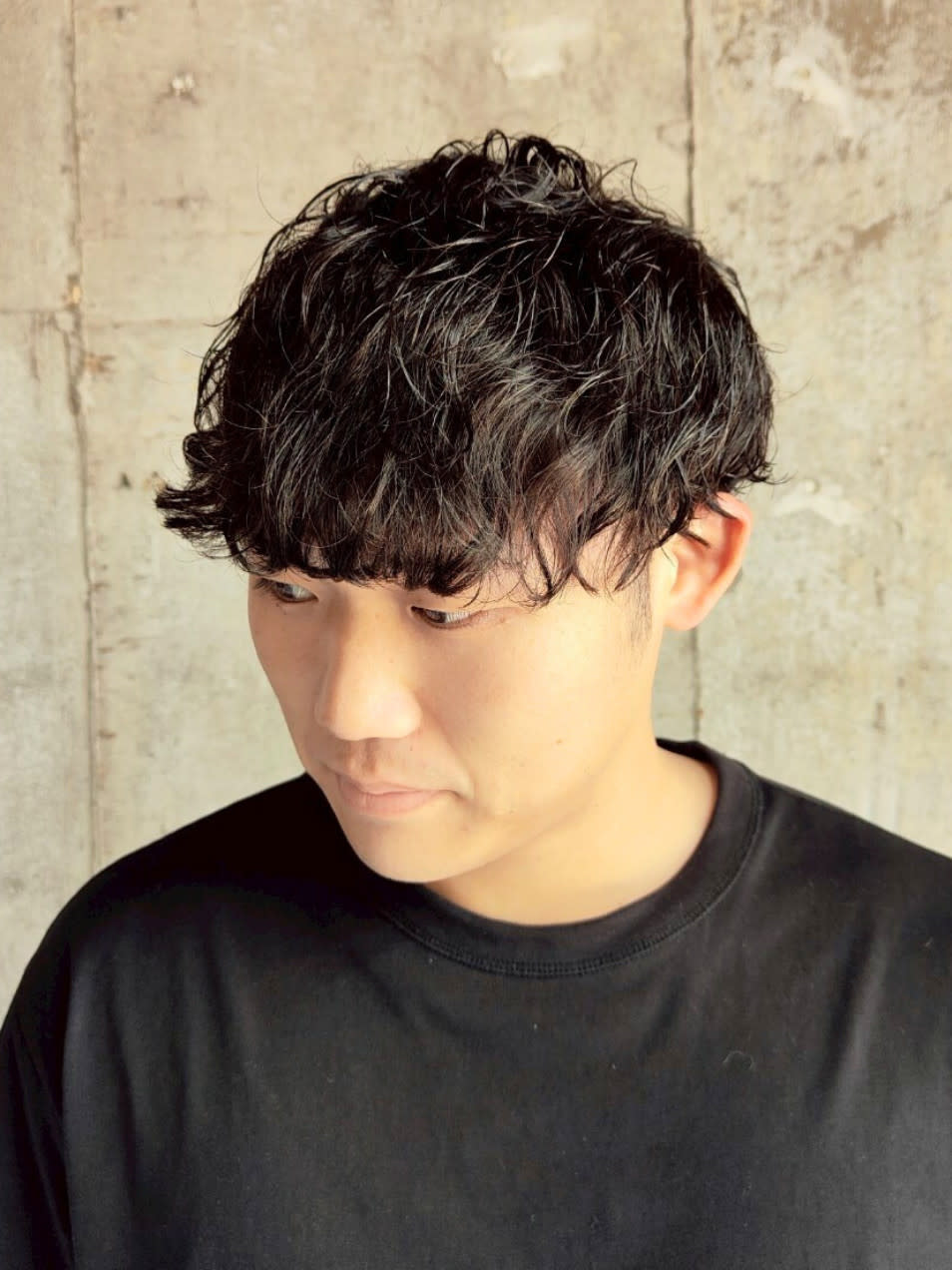 MEN'S SALON alfRed 平針店【メンズサロン アルフレッド ヒラバリテン】のスタイル紹介。波巻きパーマシャドウパーマ　スパイラルパーマ　マッシュ