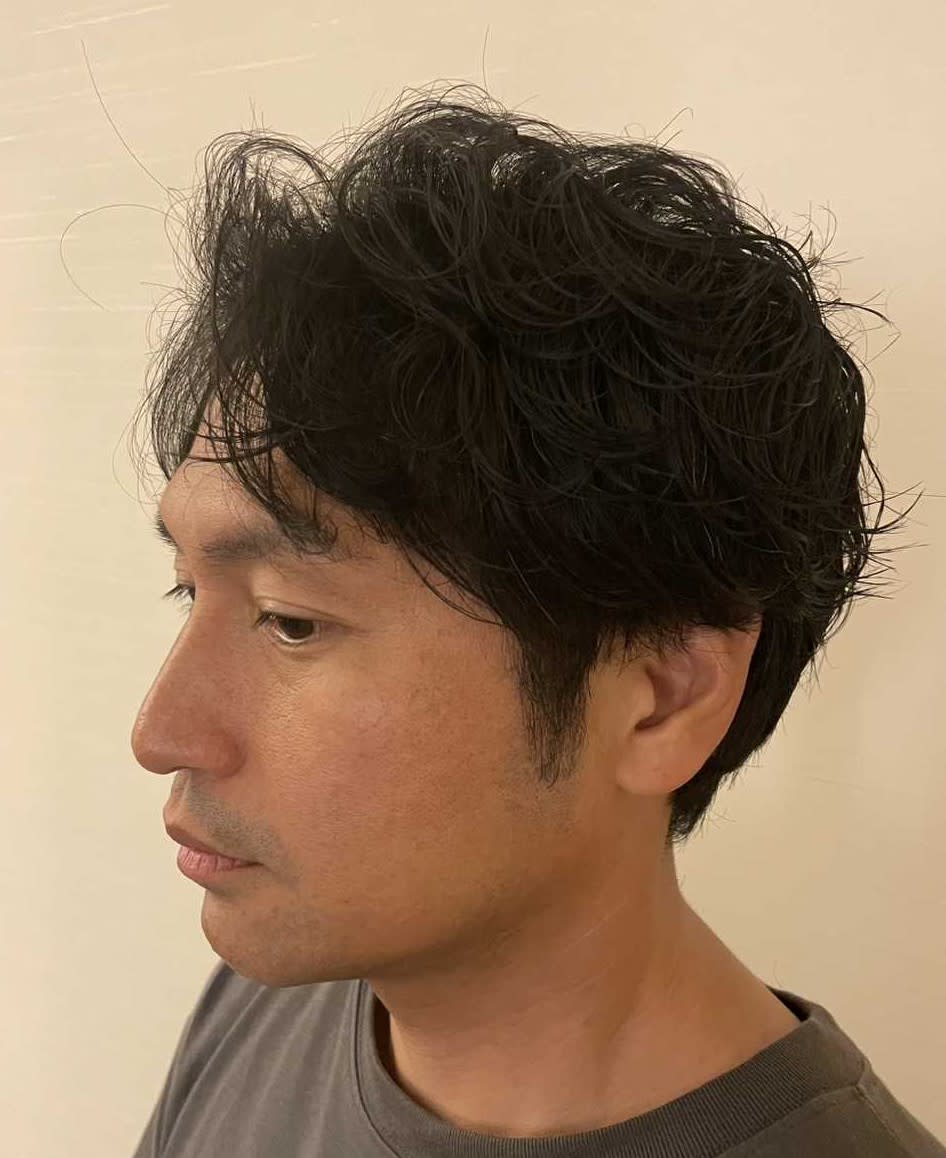 MEN'S WILL by SVENSON 湘南藤沢スタジオ【メンズウィル バイ スヴェンソン】のスタイル紹介。ビジネスマンもＯＫ　くせ毛風パーマスタイル