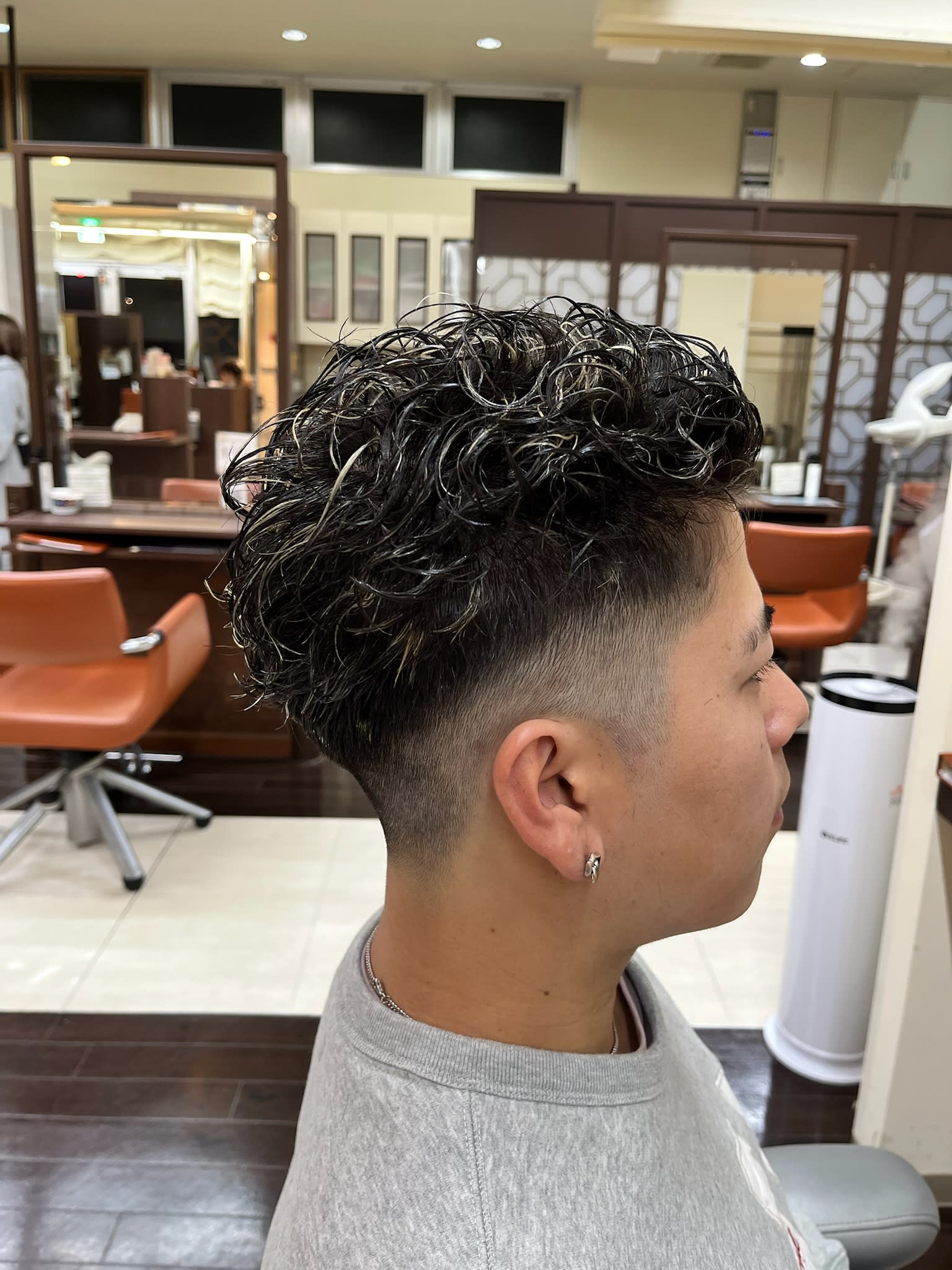 AROH -men’s cut & men's perm- 船橋店【アローメンズカットアンドメンズパーマフナバシテン】のスタイル紹介。AROH×スタイル