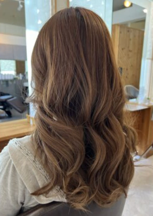 reve by Charis【レーヴバイカリス】 盛岡 | 滝沢【レーヴ バイ カリス】のスタイル紹介。ゆるふわウェーブ【盛岡|青山|滝沢|ヘアセット】