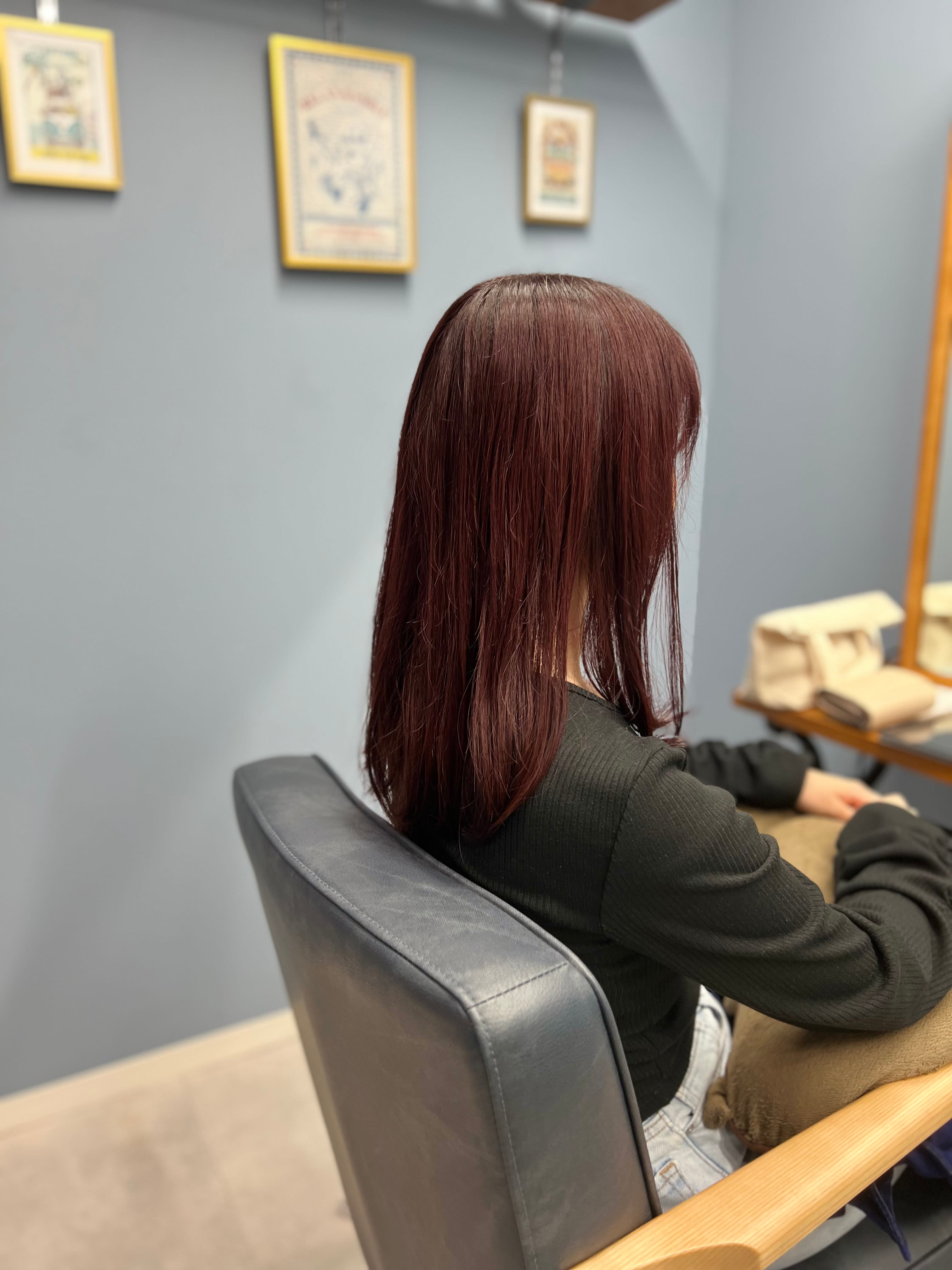 remile 西台店【リマイル ニシダイテン】のスタイル紹介。セミロングレイヤー×ピンクオレンジ