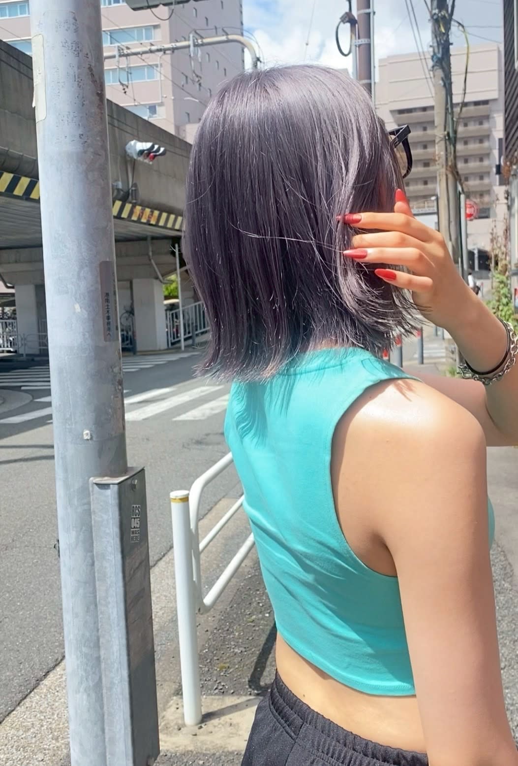 en.【エン】のスタイル紹介。シルバーボブ