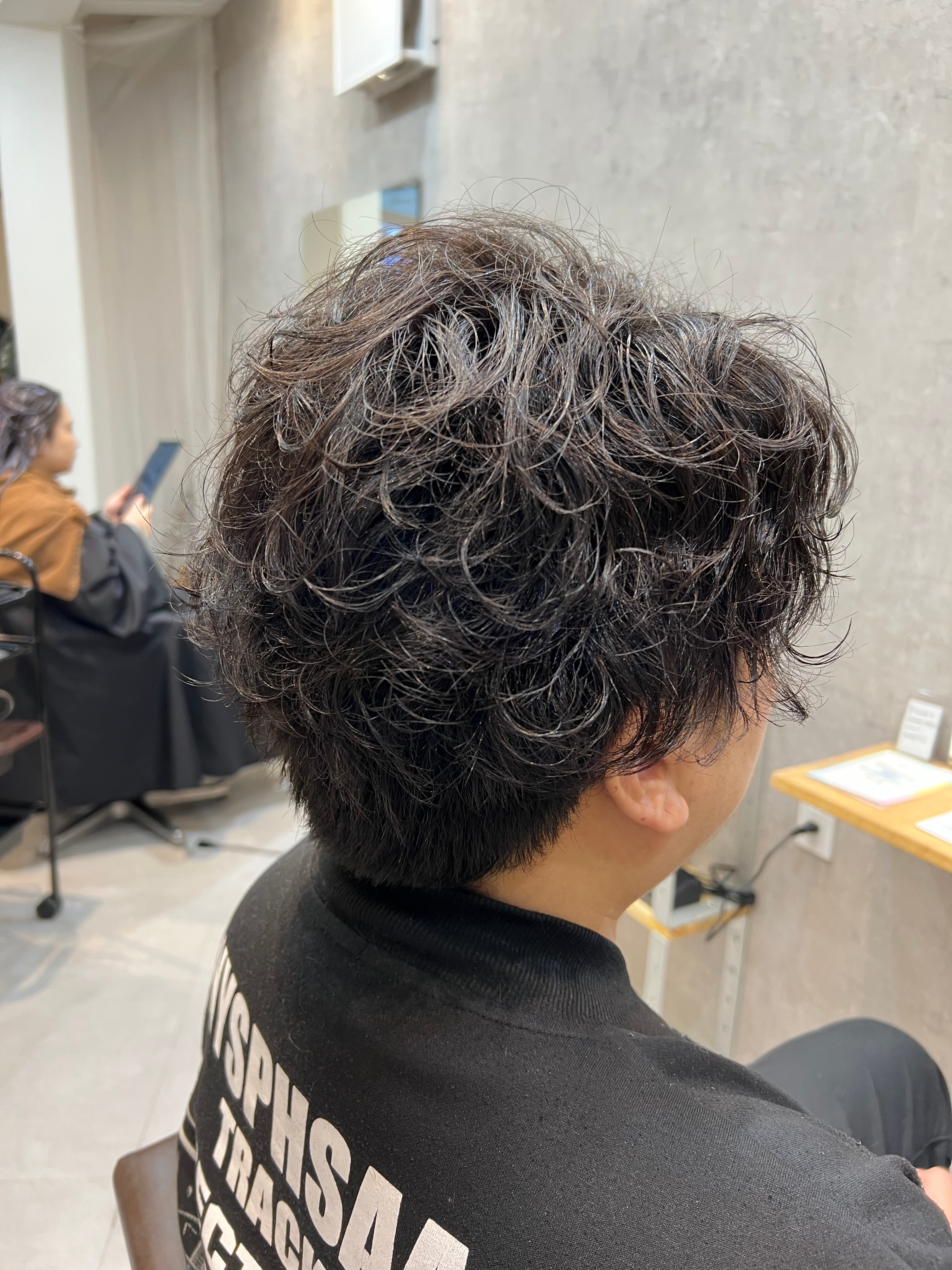 en.【エン】のスタイル紹介。ショートナチュラルパーマ