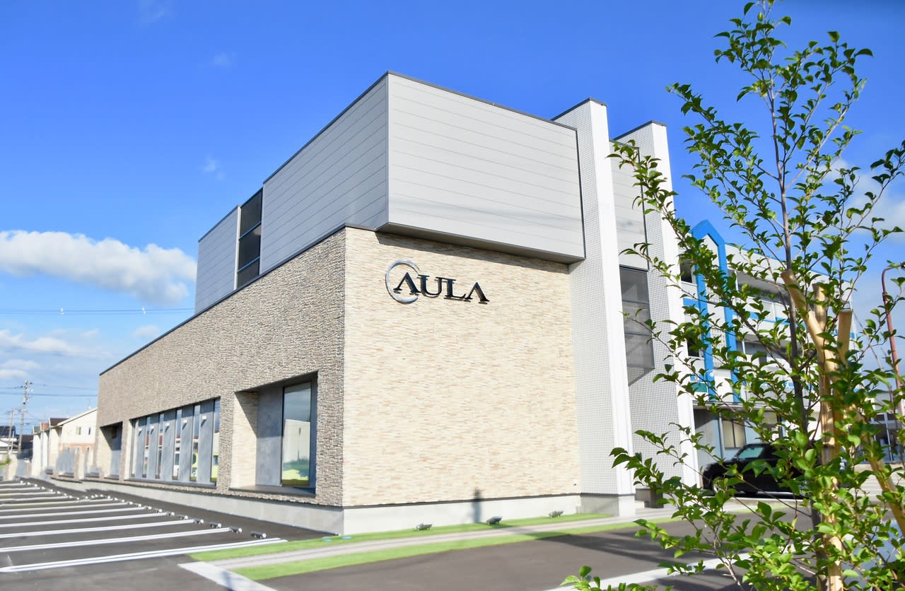 AULA 戸出店のアイキャッチ画像