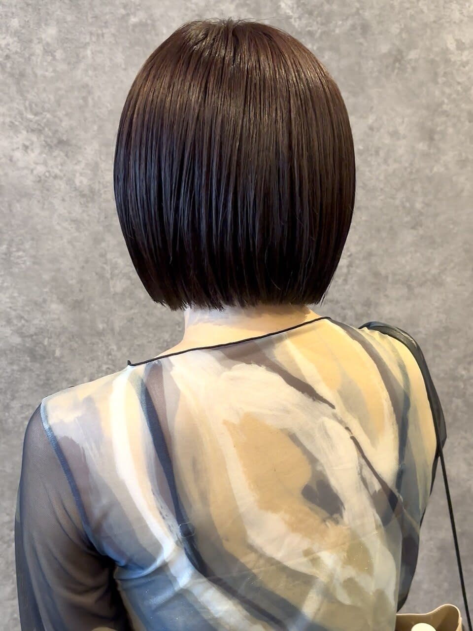 hair salon chic.【ヘアーサロンシック】のスタイル紹介。20代/透明感カラー/ミニボブ/前髪ありボブ/縮毛矯正