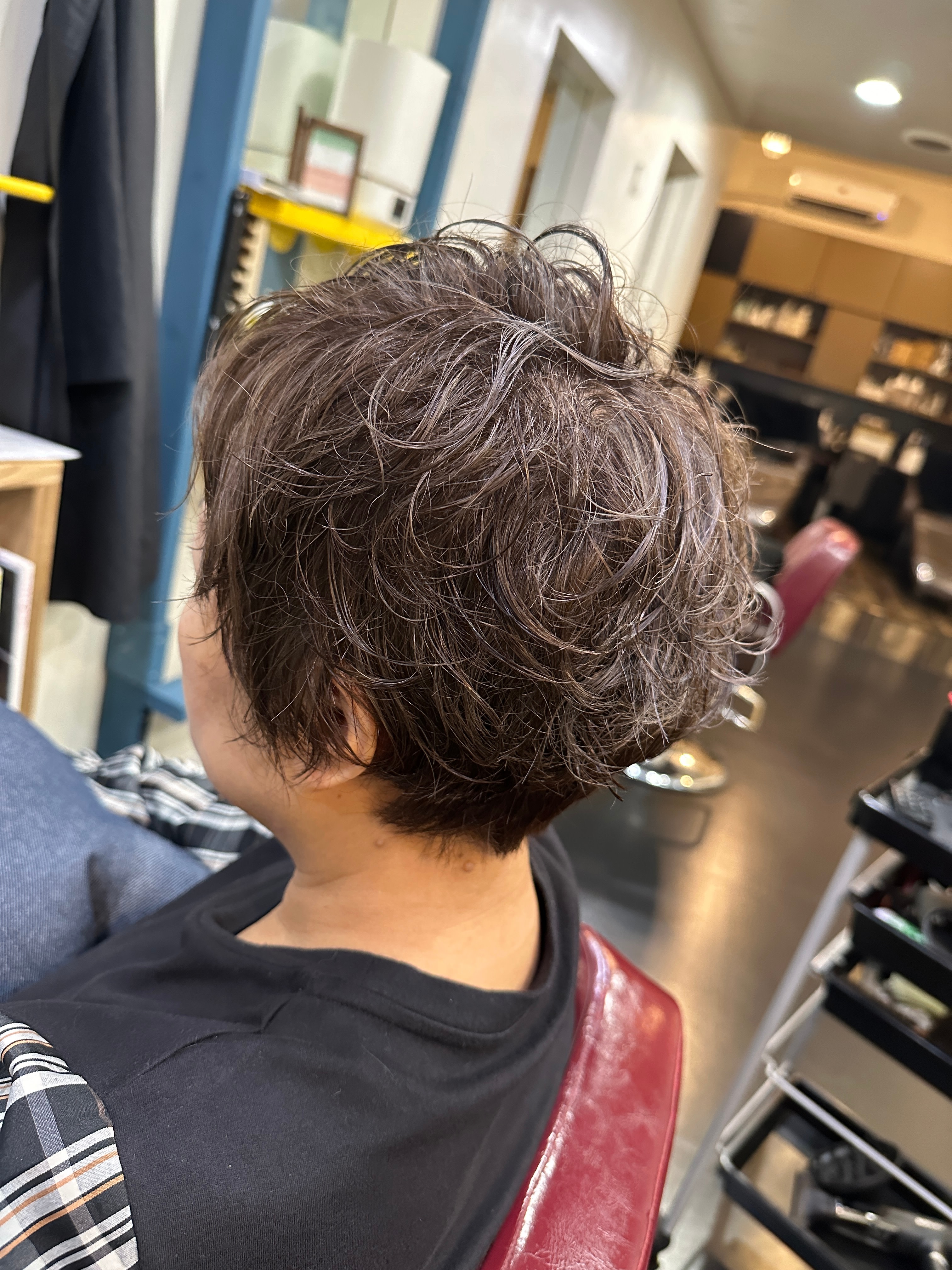 nico hair【ニコ ヘアー】のスタイル紹介。ショートのカラー＆パーマスタイル