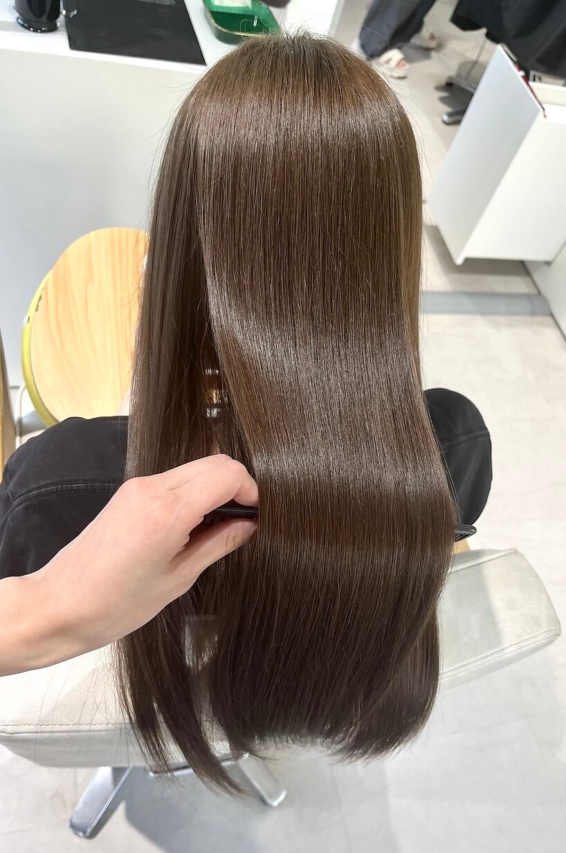 coto 福井大和田店 髪質改善トリートメント&ハイトーンカラー【コト フクイオオワダテン カミシツカイゼントリートメントハイトーンカラー】のスタイル紹介。coto 福井大和田店 髪質改善トリートメント&ハイトーン