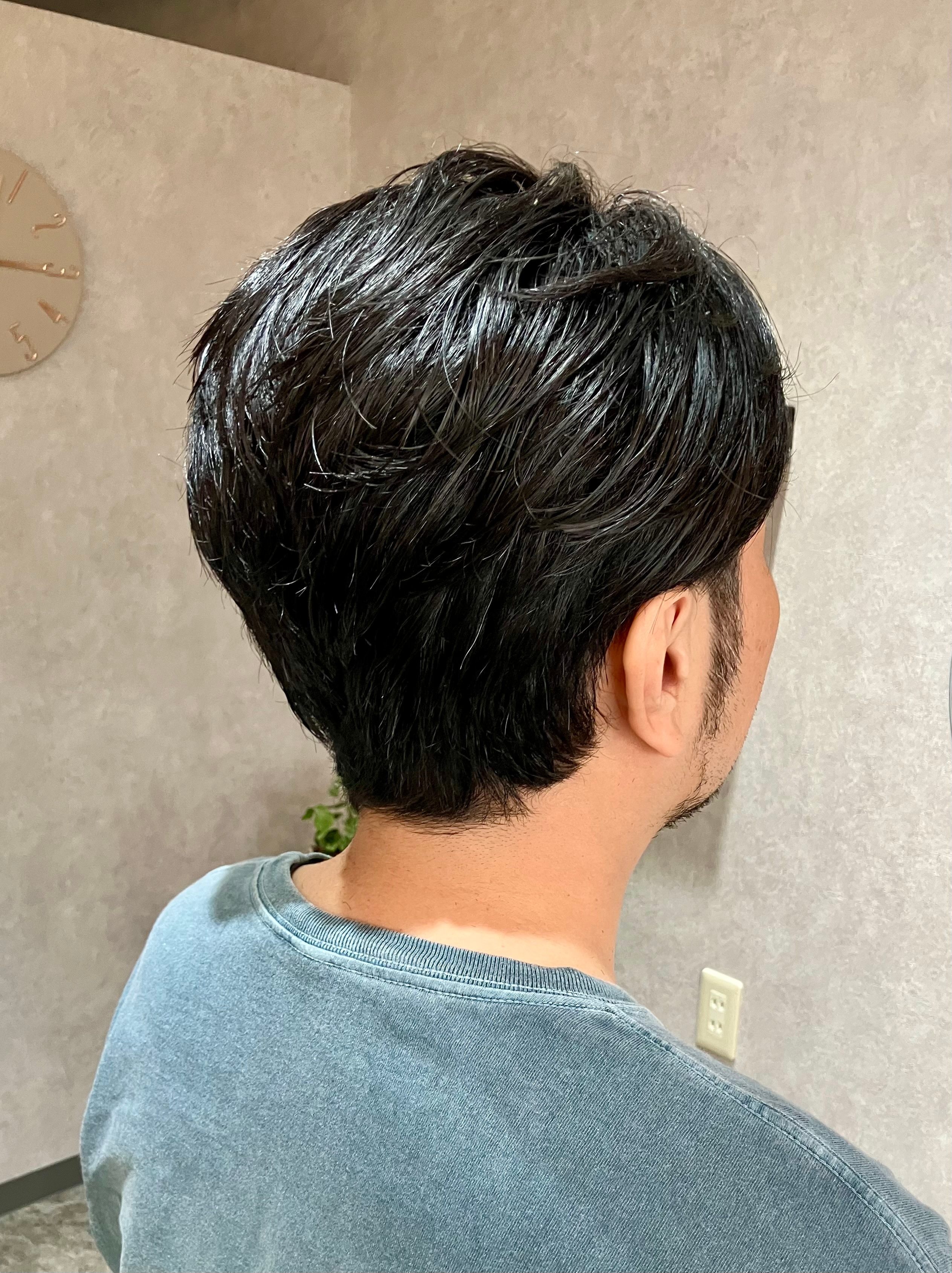 SenN hair＋eye【セン ヘアプラスアイ】のスタイル紹介。毛量調整でスッキリとした清潔感重視のヘアスタイル