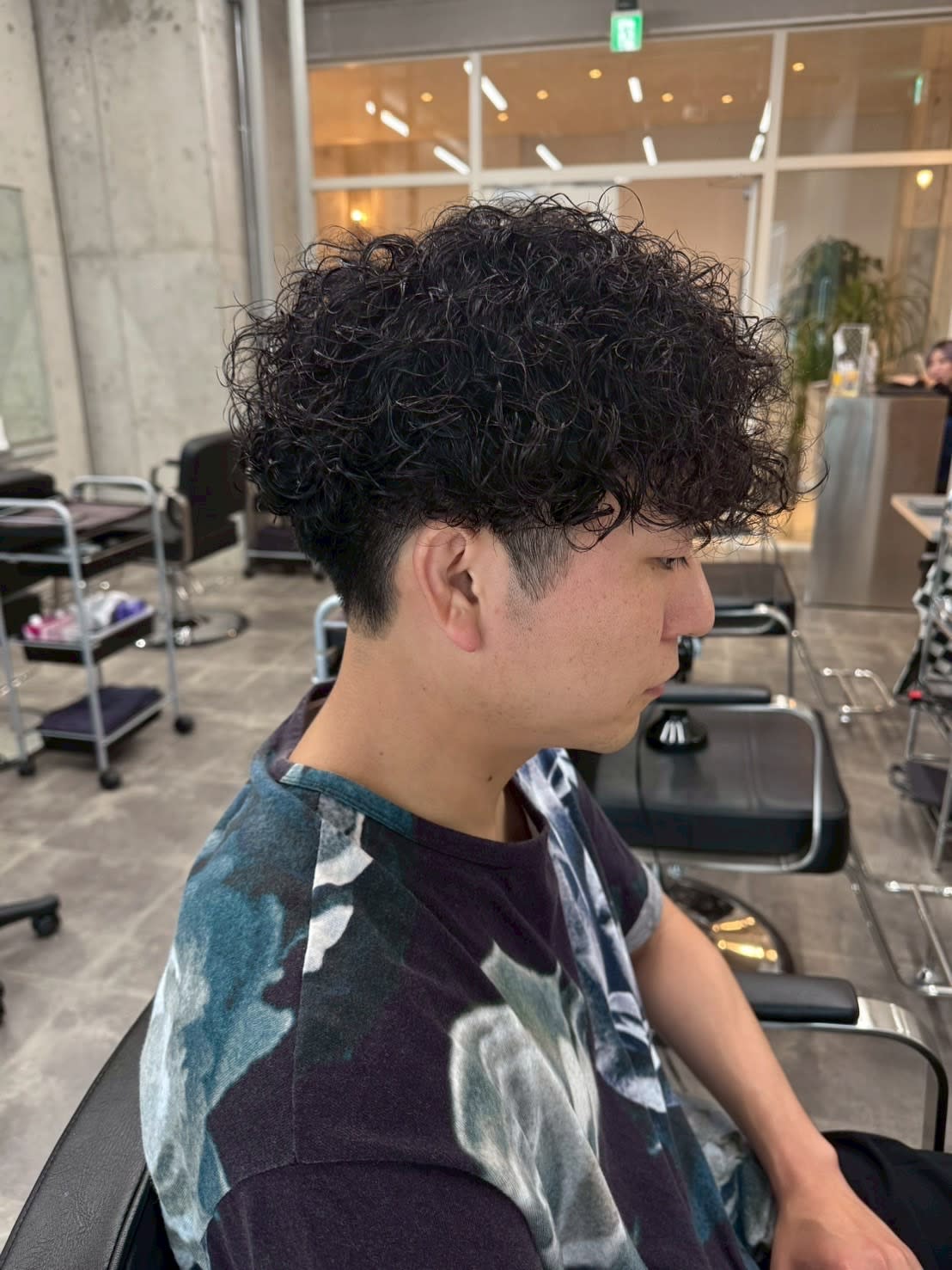 Clear by Forest. メンズ専門サロン 流山おおたかの森【クリアバイフォレストメンズセンモンサロンナガレヤマオオタカノモリ】のスタイル紹介。刈り上げマッシュ×波巻きプードル