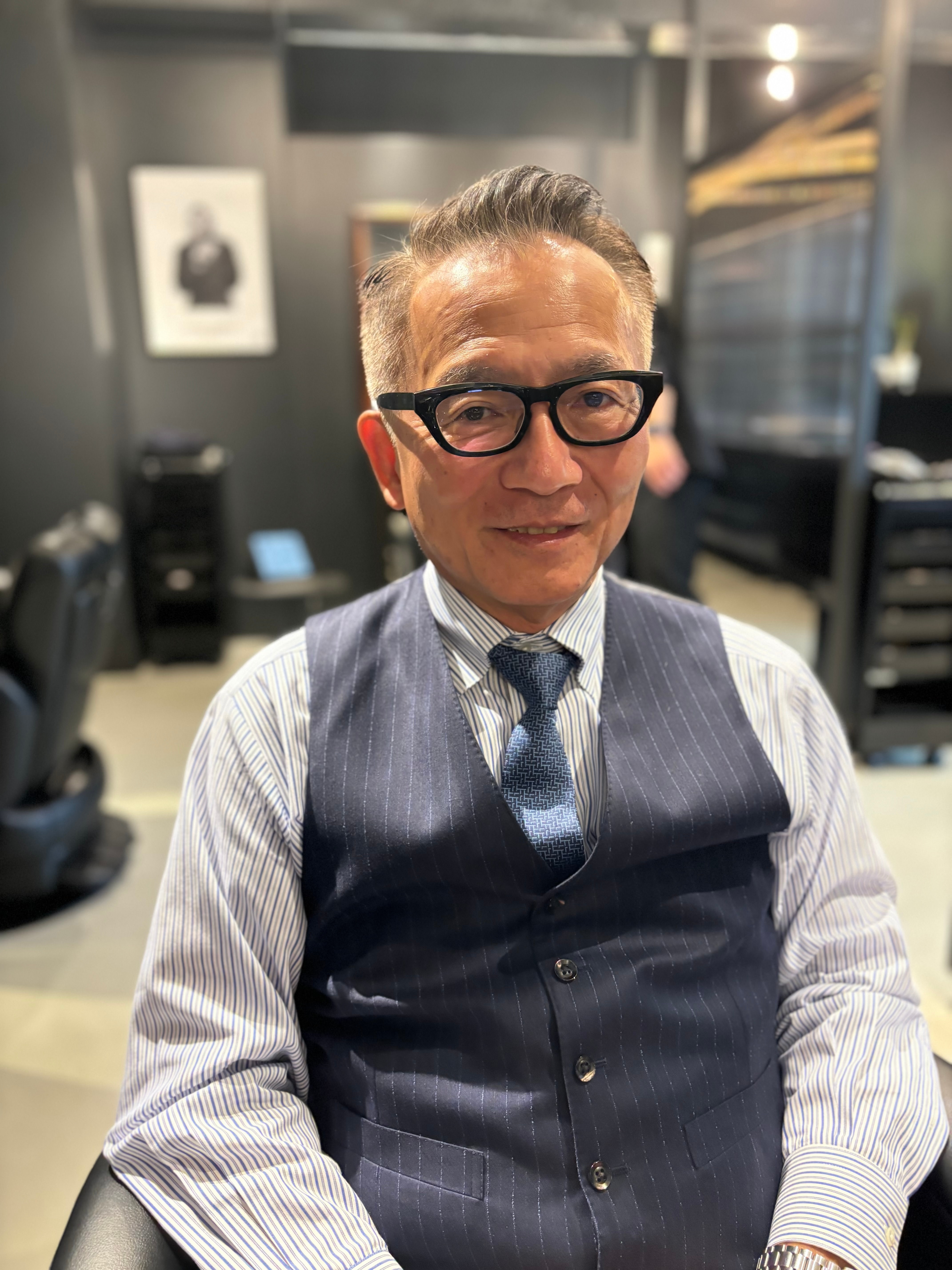 THE MAN LeverageNewYork【ザマンリバレッジニューヨーク】のスタイル紹介。海外イケオジビジネスサイドパート