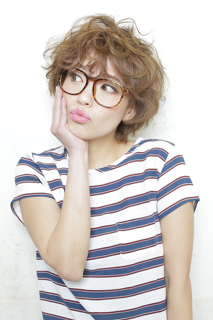 CIERA.堀江ダブルカラー/ハイライト/バレイヤージュ【シエラホリエダブルカラーハイライトバレイヤージュ】のスタイル紹介。アンニュイウェーブ×マロンベージュ