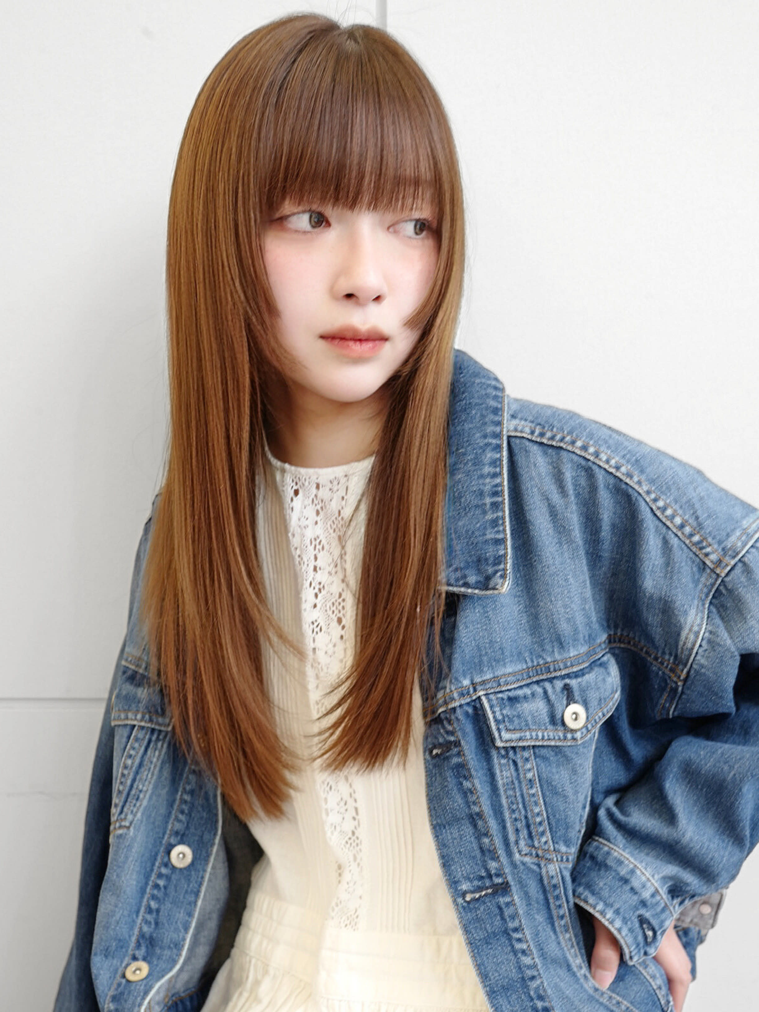 aivee 吉祥寺【アイビーキチジョウジ】のスタイル紹介。ロング/ストレート/顔周りレイヤー/髪質改善/ナチュラルブラ