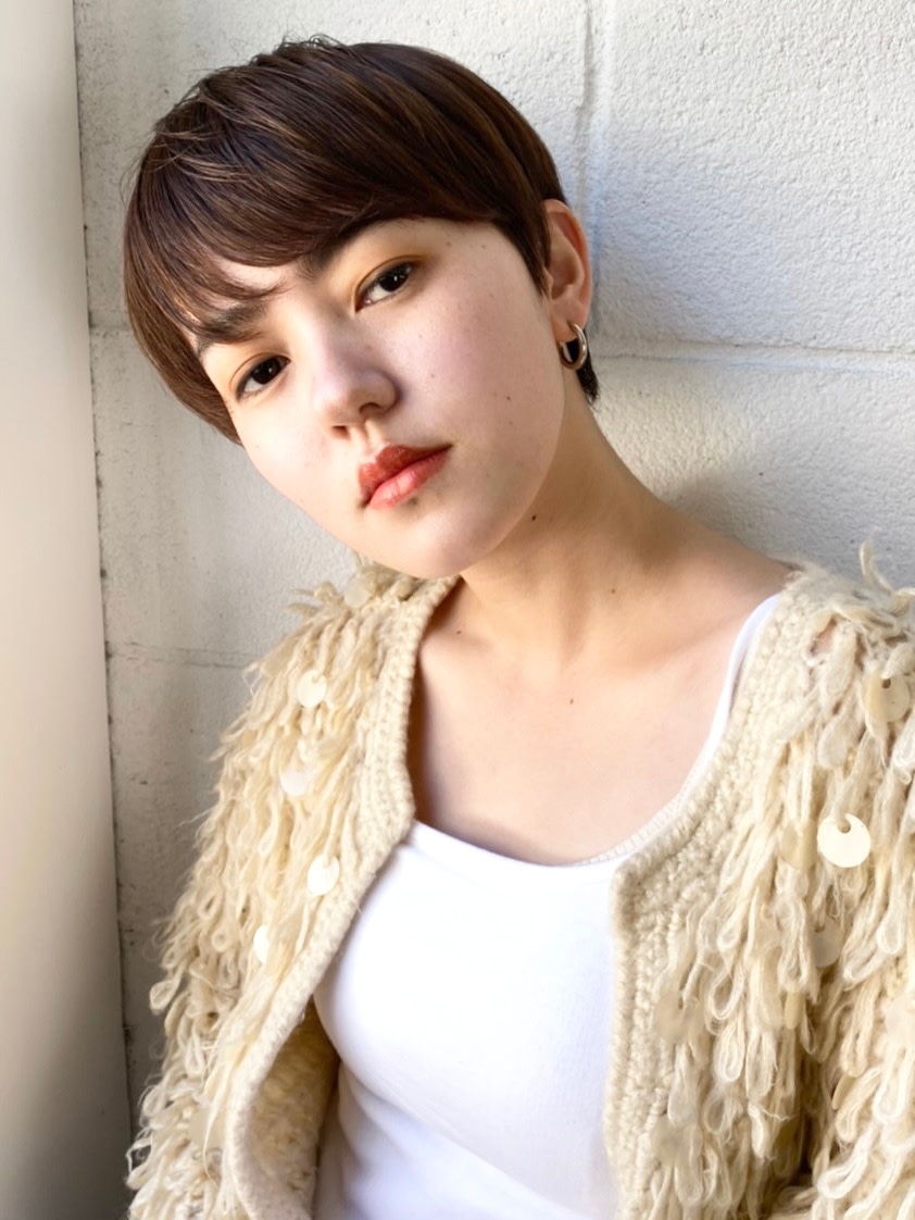 Towa by Lin'ne【トワバイリンネ】のスタイル紹介。マロンブラウン/大人ショートボブ/マニッシュボブ