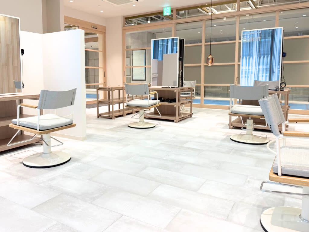 TIENA Beauty Smart Salon ONE FUKUOKA BLDG.店のアイキャッチ画像