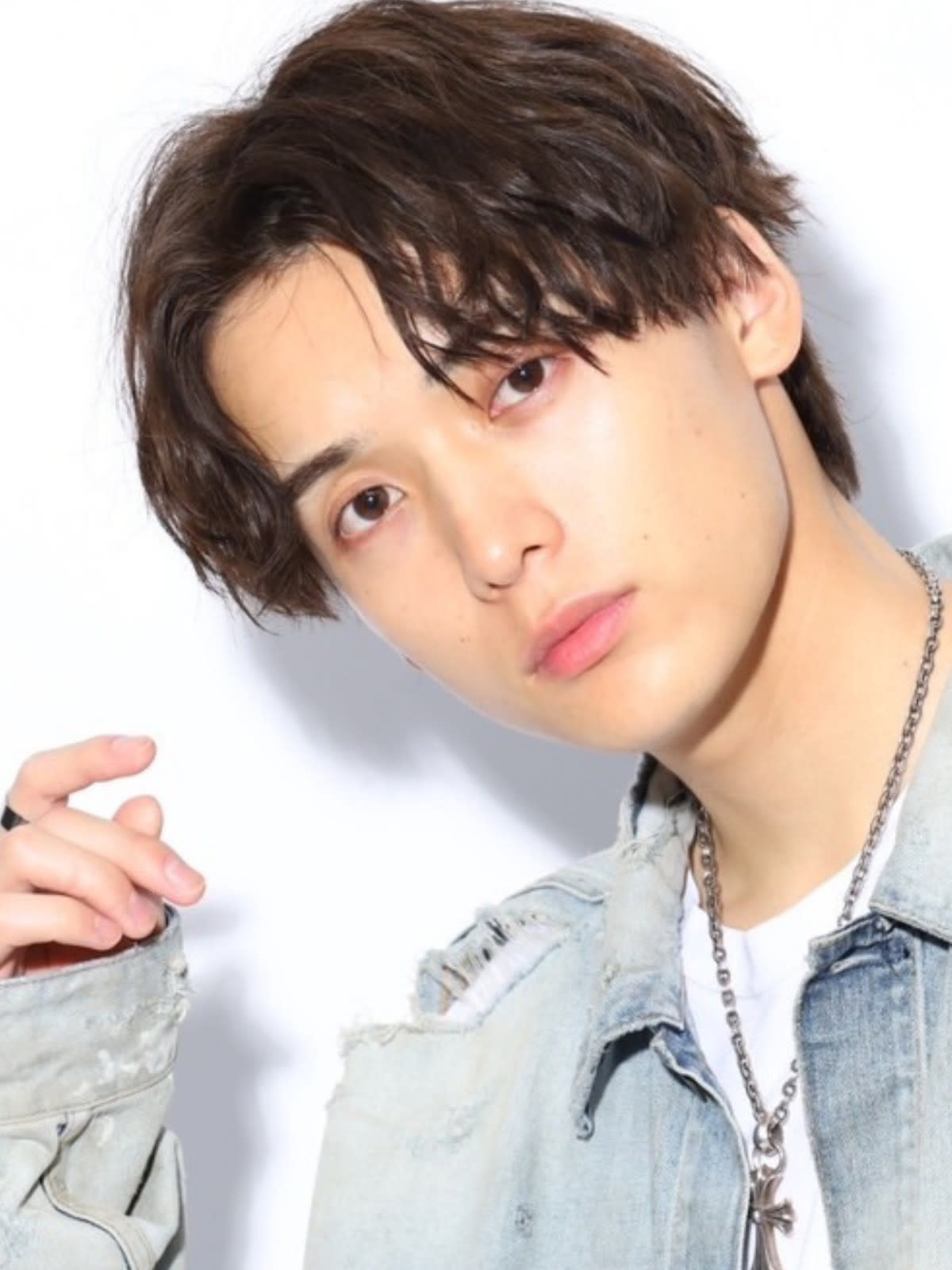 confidence -MEN'S HAIR- 新宿本店【コンフィデンス メンズヘアー】のスタイル紹介。confidence -MEN'S HAIR-×スタイル