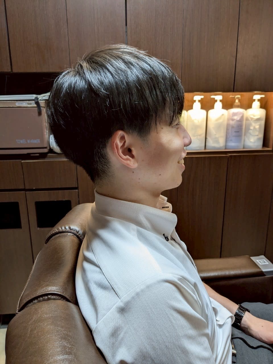 Barbering Method produce byヘアサロン大野【バーバリングメソッド プロデュースバイヘアサロンオオノ】のスタイル紹介。ナチュラル刈り上げマッシュスタイル