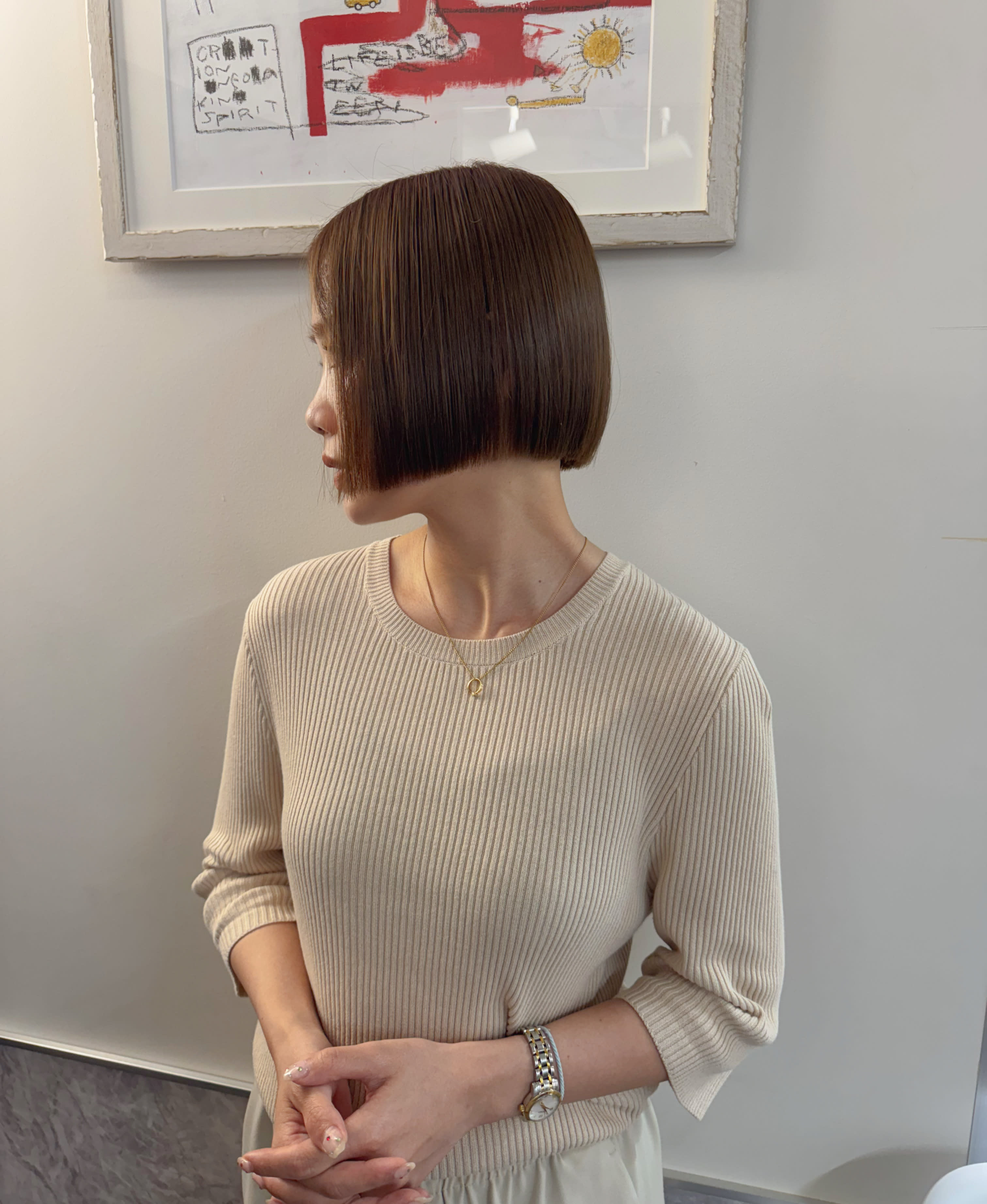 Afinar新宿【アフィナーシンジュク】のスタイル紹介。ミニボブ透明感ブラウンカラー