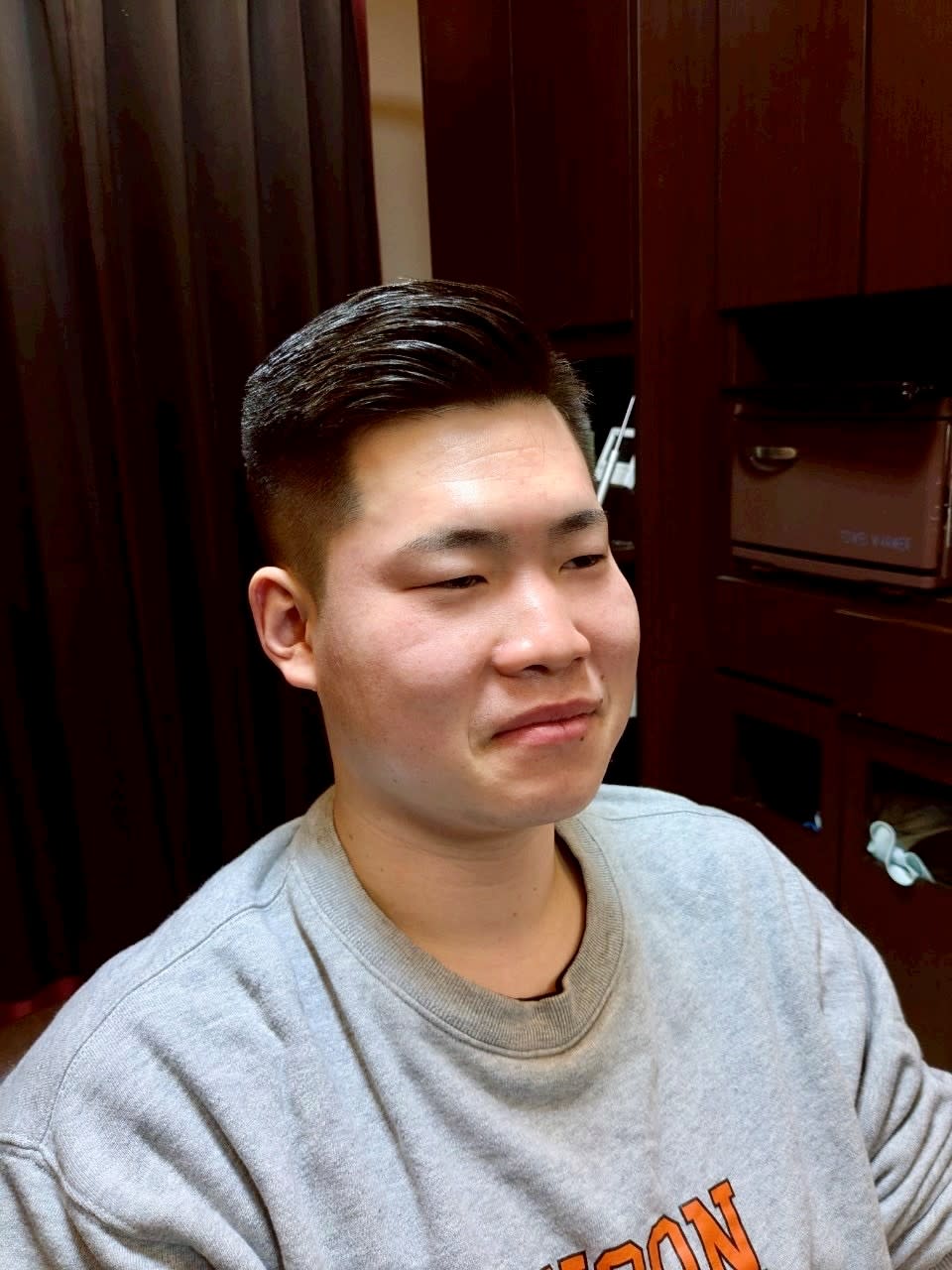 Barbering Method produce byヘアサロン大野【バーバリングメソッド プロデュースバイヘアサロンオオノ】のスタイル紹介。7：3フェードスタイル