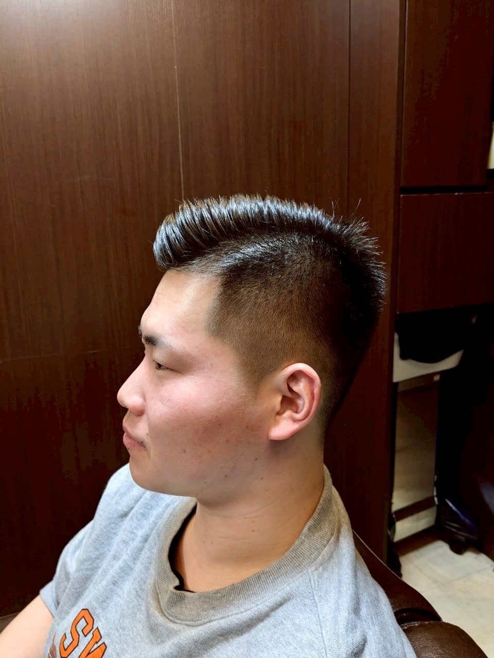 Barbering Method produce byヘアサロン大野【バーバリングメソッド プロデュースバイヘアサロンオオノ】のスタイル紹介。7：3フェードスタイル