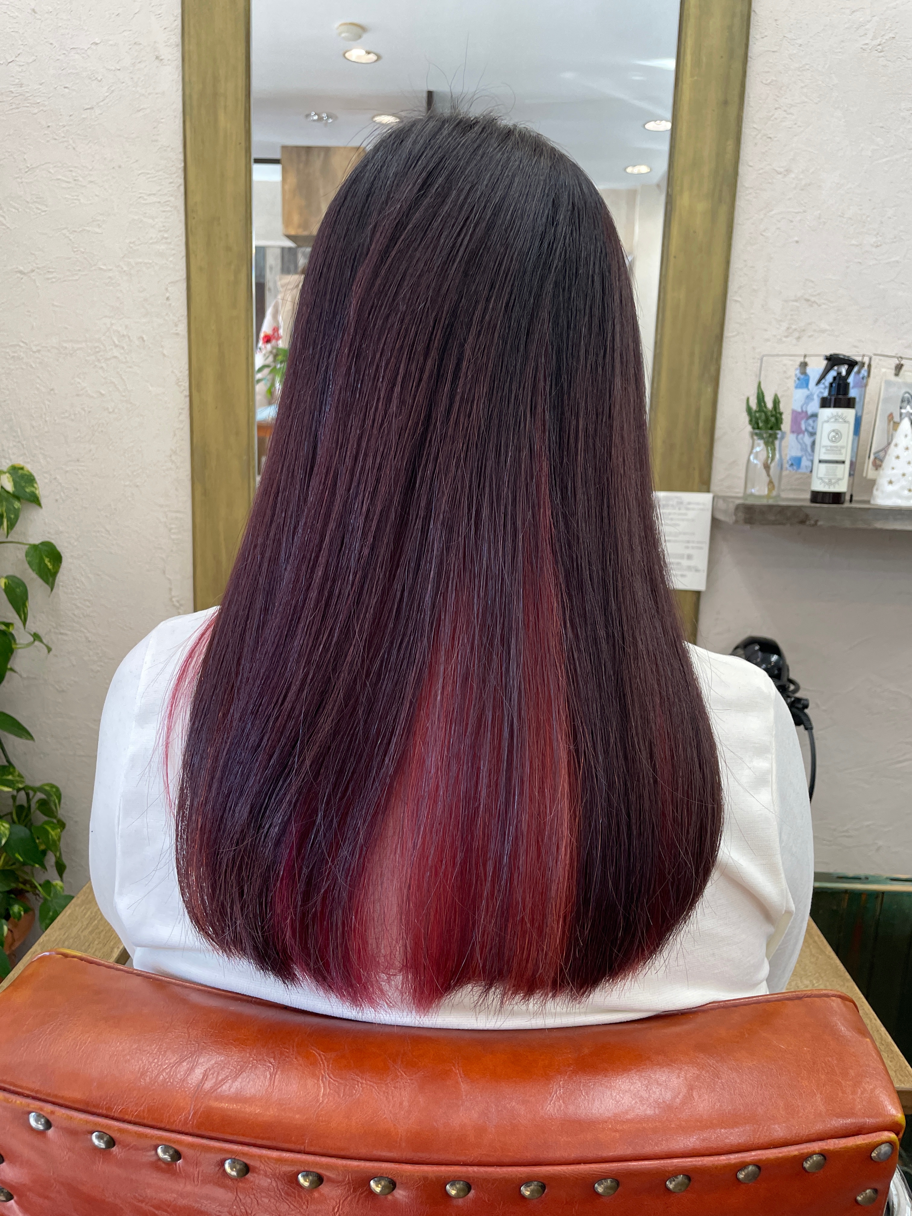 Hair Dressing Platz【ヘアー ドレッシング プラッツ】のスタイル紹介。バイカラー