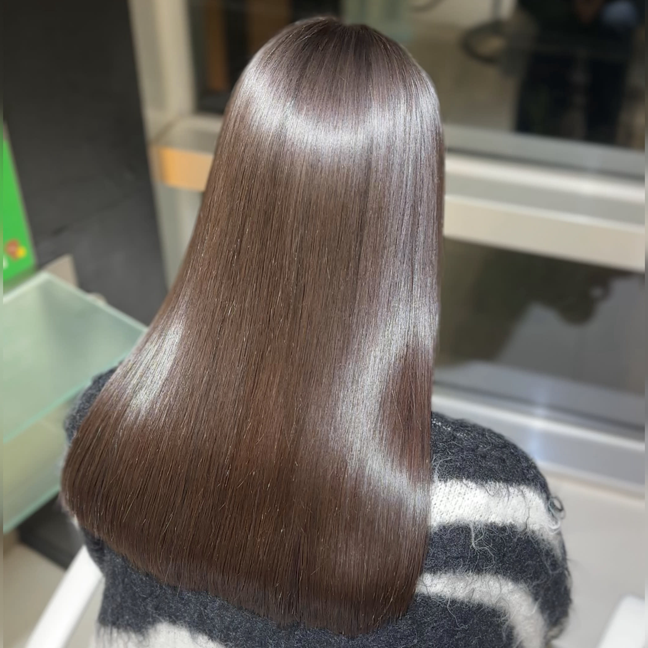 Kingsbury United【キングスベリーユナイテッド】のスタイル紹介。プレミアム美髪ストレート(縮毛矯正)【髪質改善/府中】