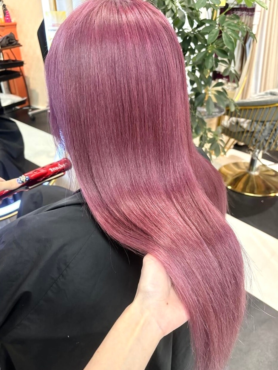 RE'ECHO【リ・エコー】【リ エコー】のスタイル紹介。レッドカラー