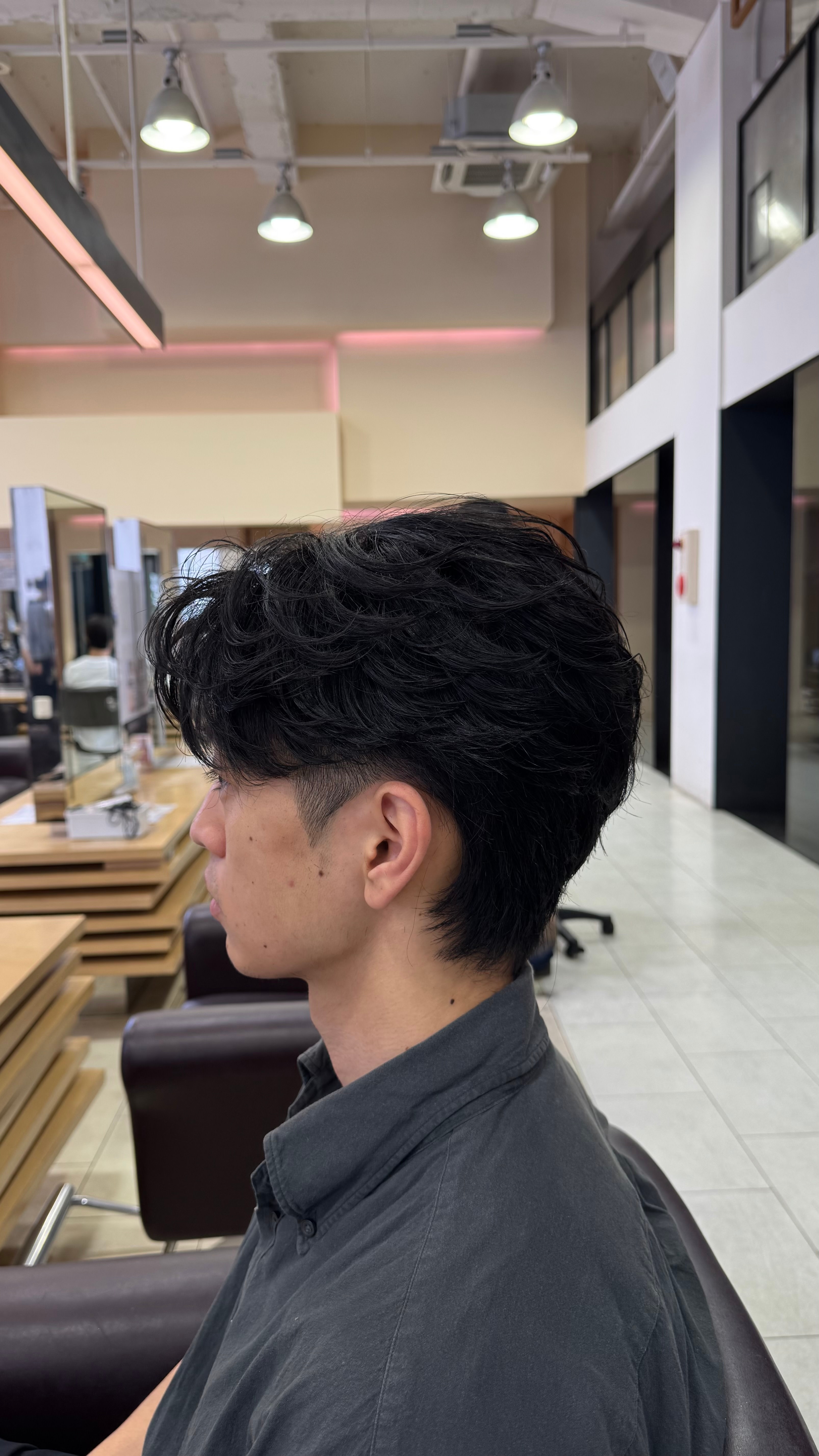 ZEST 吉祥寺店【ゼストキチジョウジテン】のスタイル紹介。フェザーショート/ふうき/吉祥寺