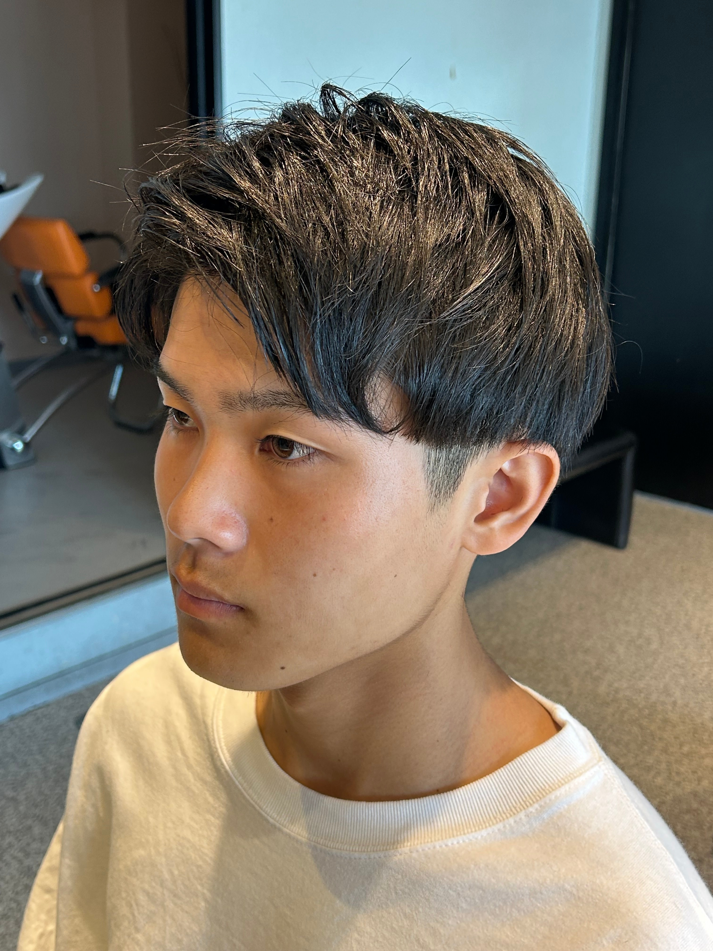 Creation HAIR MAKE【クリエイション ヘア メイク】のスタイル紹介。メンズカット